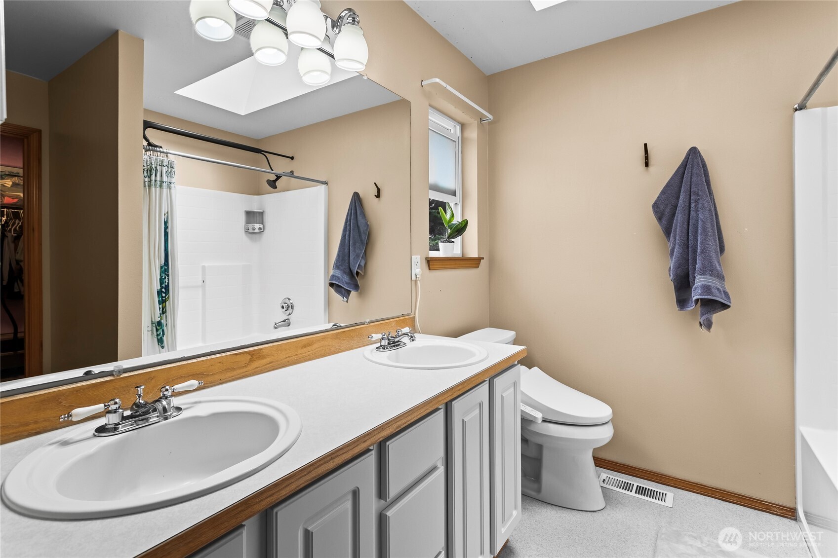 2279 Palisade Blvd , Dupont, WA 98327