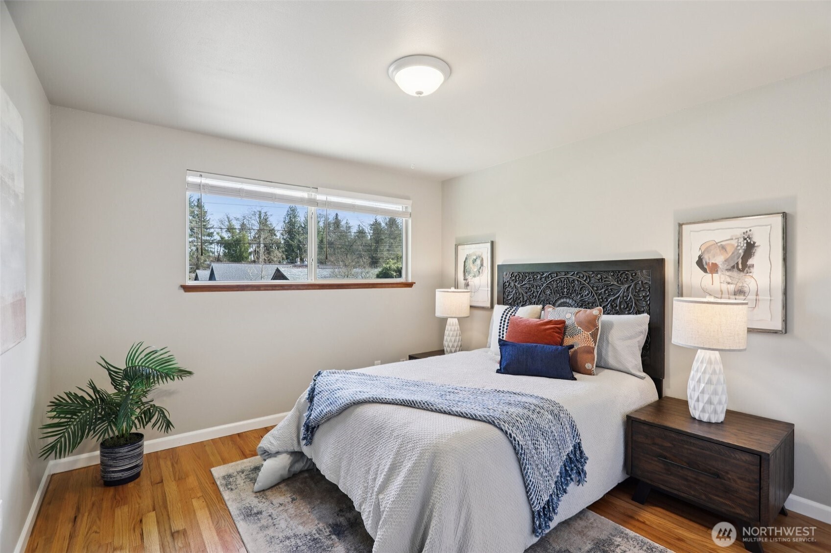 9009 30th Avenue NW, Seattle, WA 98117