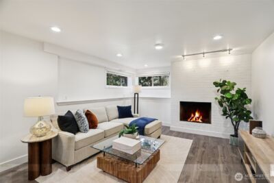 9009 30th Avenue NW, Seattle, WA 98117 - Photo 23