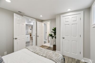 9009 30th Avenue NW, Seattle, WA 98117 - Photo 27