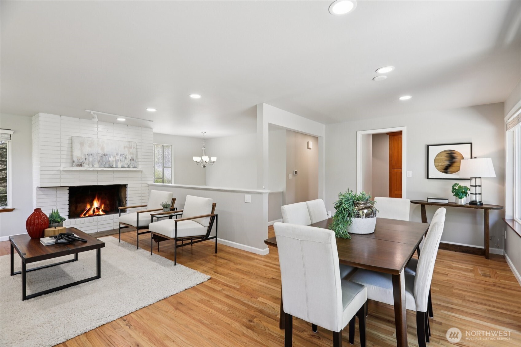 9009 30th Avenue NW, Seattle, WA 98117