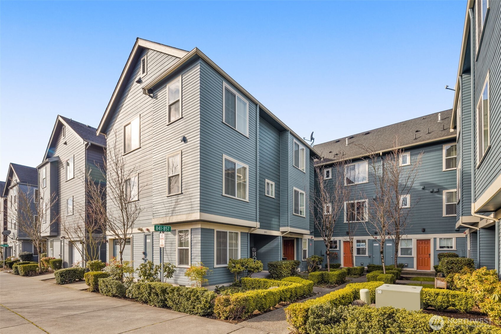 841 5th Place NE, Issaquah, WA 98029