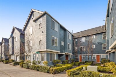 841 5th Place NE, Issaquah, WA 98029 - Photo 2