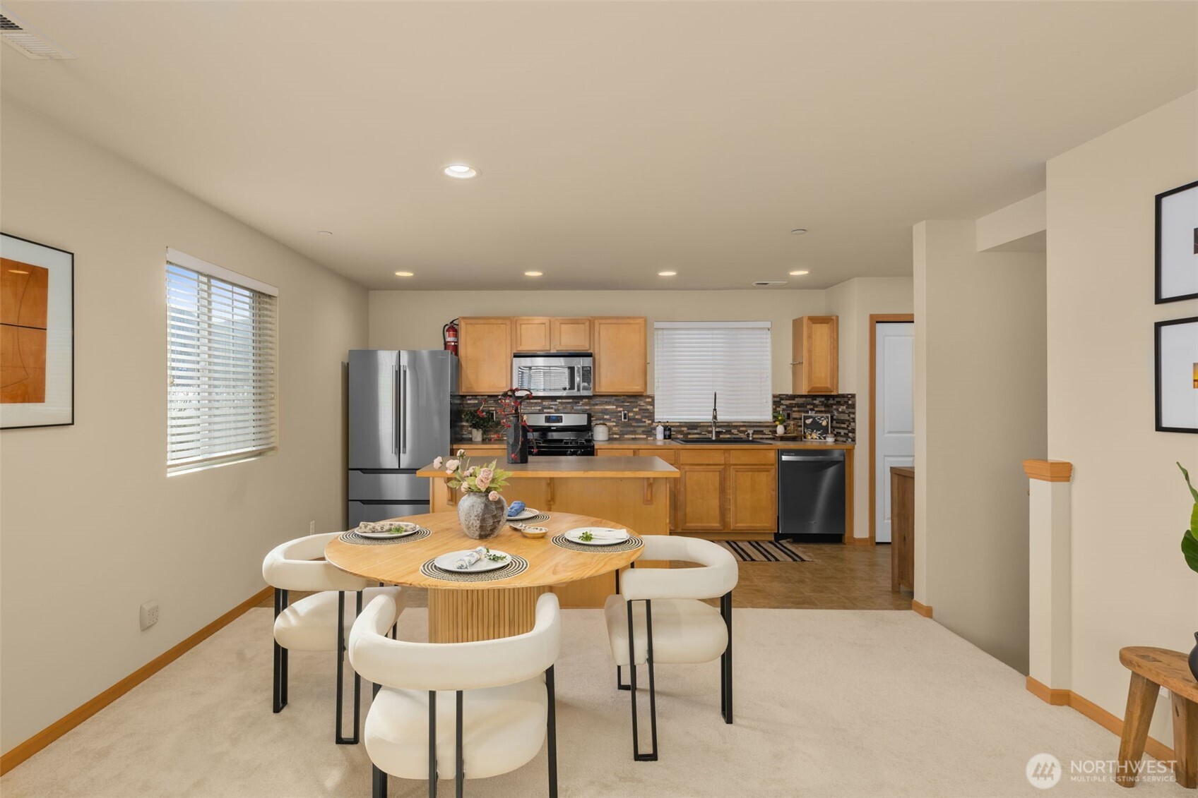 841 5th Place NE, Issaquah, WA 98029