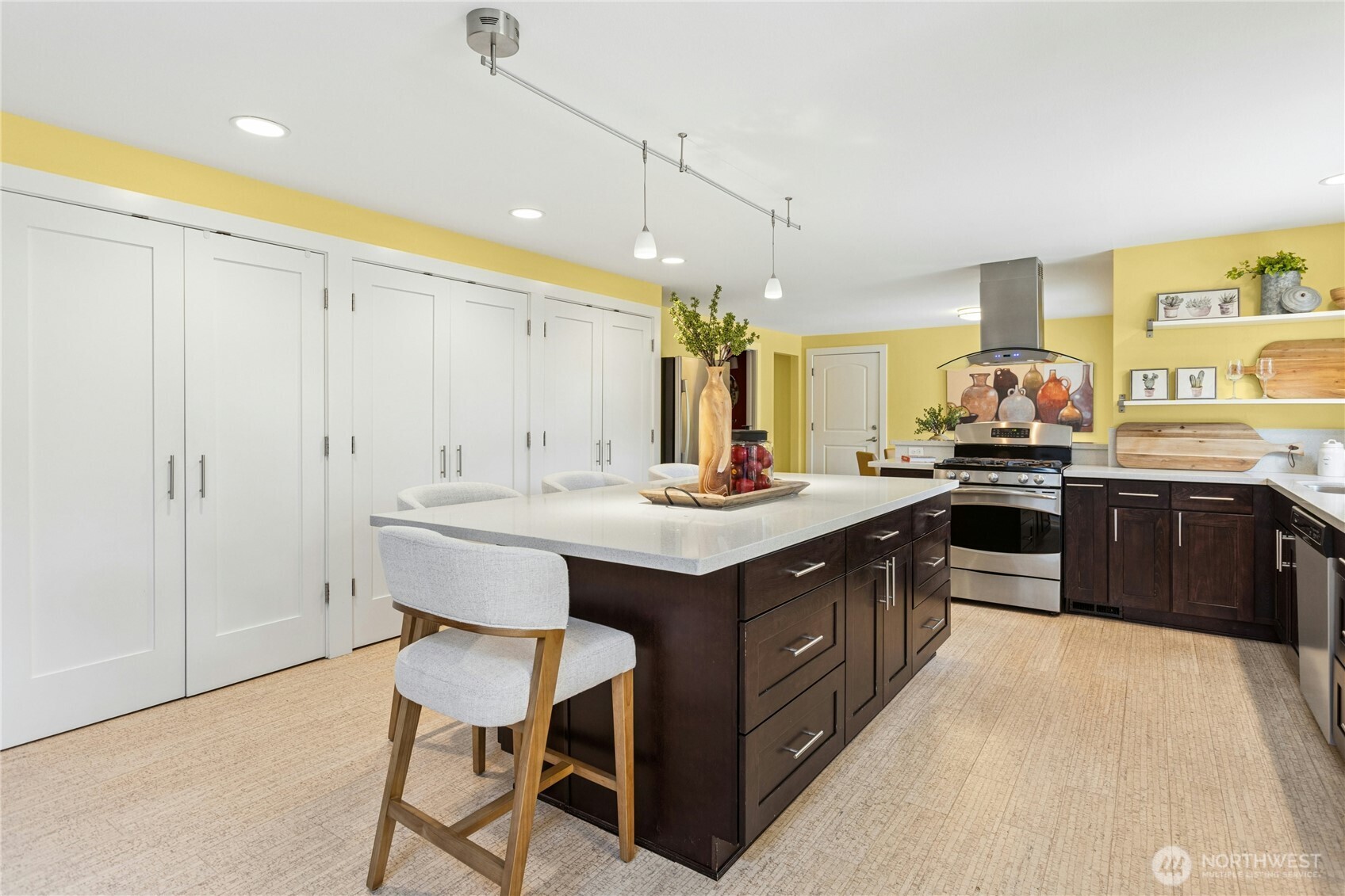 762 Sunrise Place SW, Issaquah, WA 98027