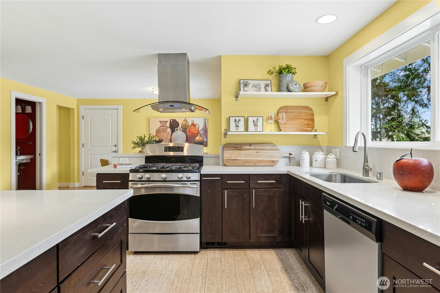 762 Sunrise Place SW, Issaquah, WA 98027