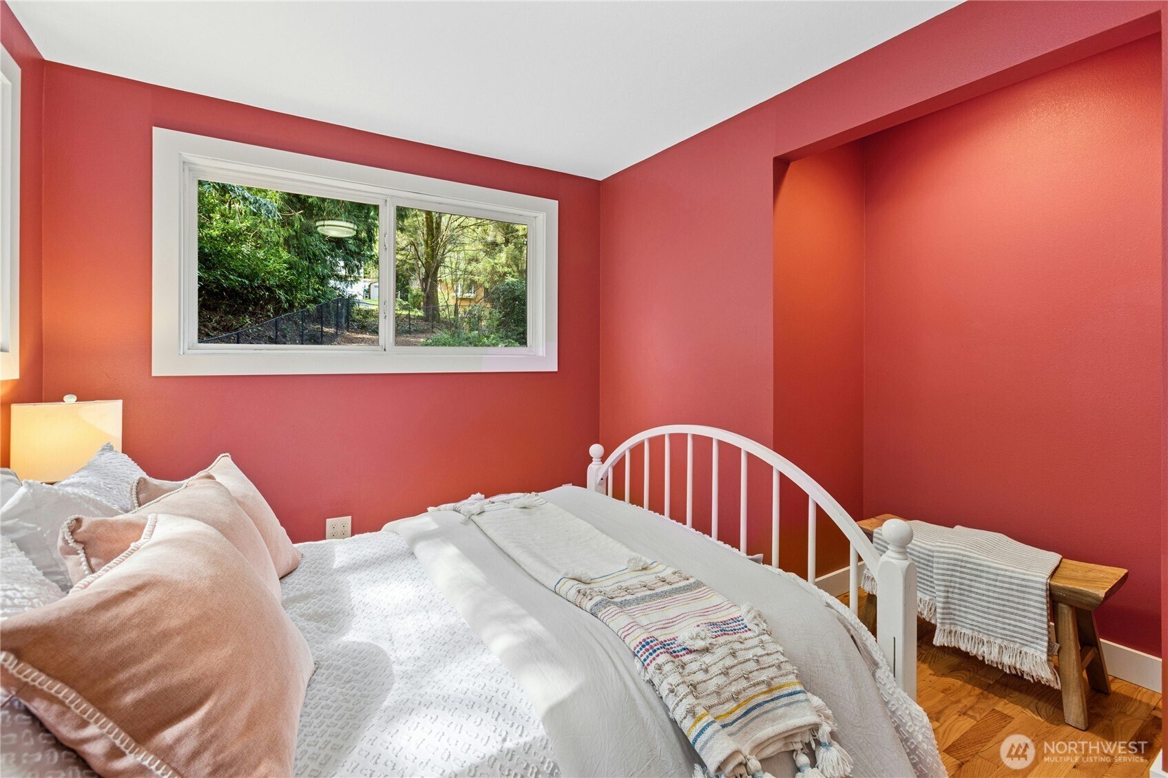 762 Sunrise Place SW, Issaquah, WA 98027