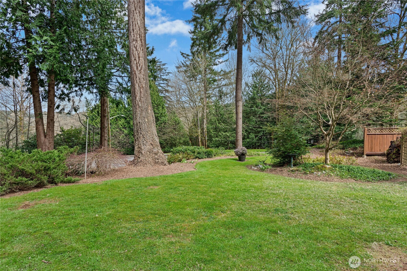 762 Sunrise Place SW, Issaquah, WA 98027