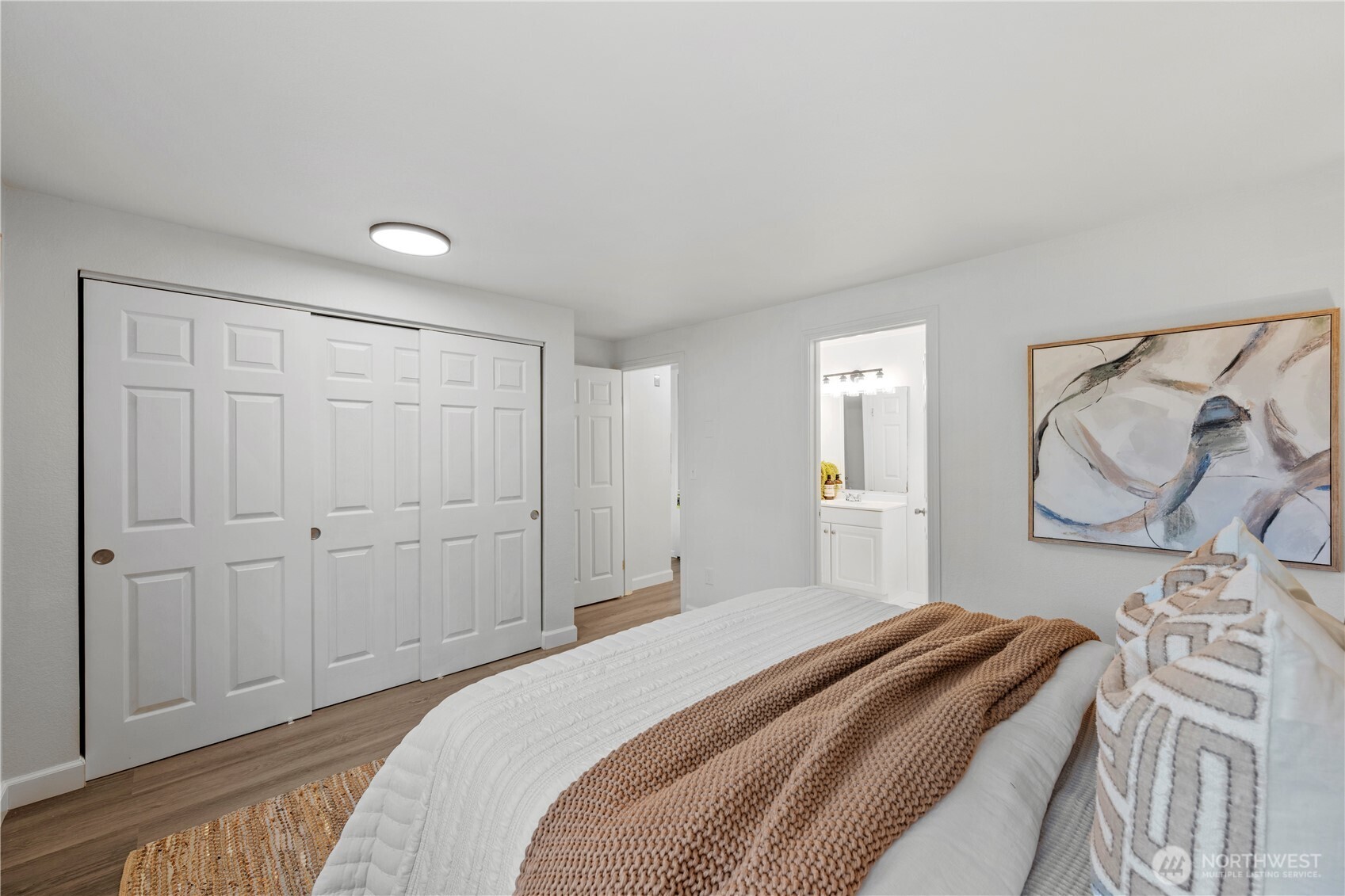 707 N 130th #B204, Seattle, WA 98133