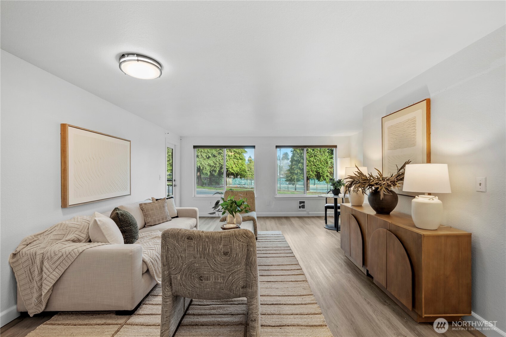 707 N 130th #B204, Seattle, WA 98133