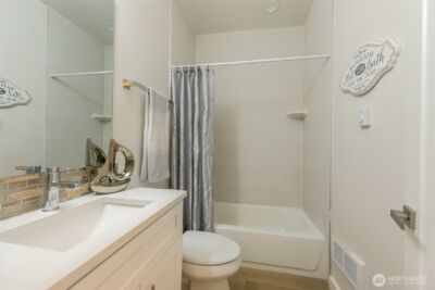1015 Sturgus Avenue S #A, Seattle, WA 98144 - Photo 24