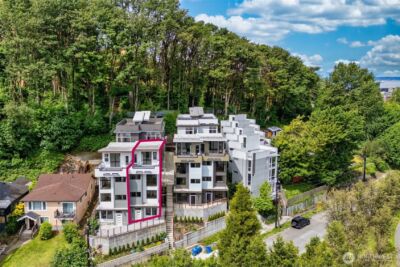 1019 Sturgus Avenue S #A, Seattle, WA 98144 - Photo 2