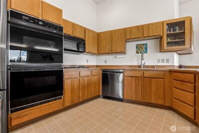 674 Mt Olympus Avenue SE, Ocean Shores, WA 98569 - Photo 18