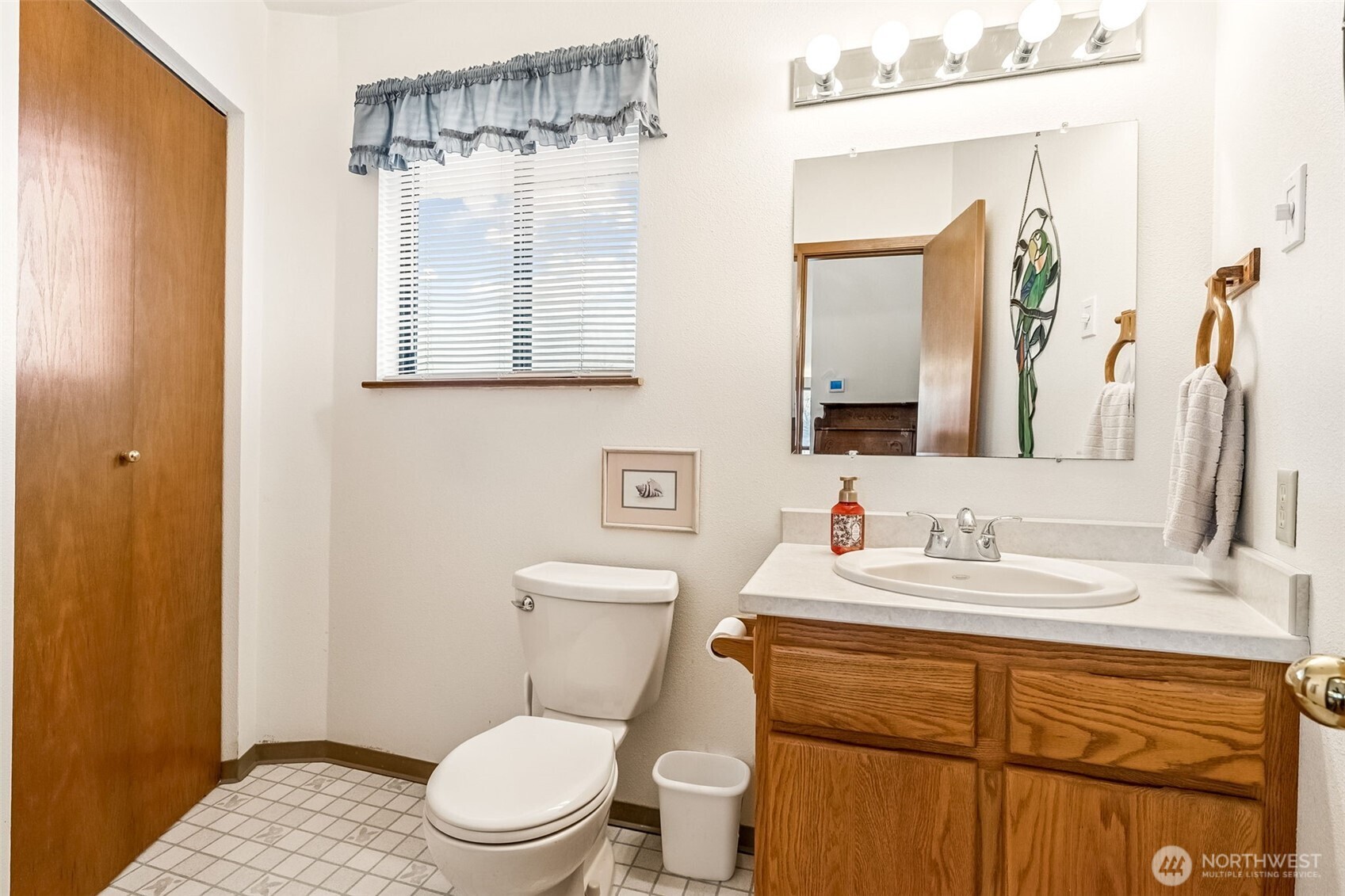 674 Mt Olympus Avenue SE, Ocean Shores, WA 98569