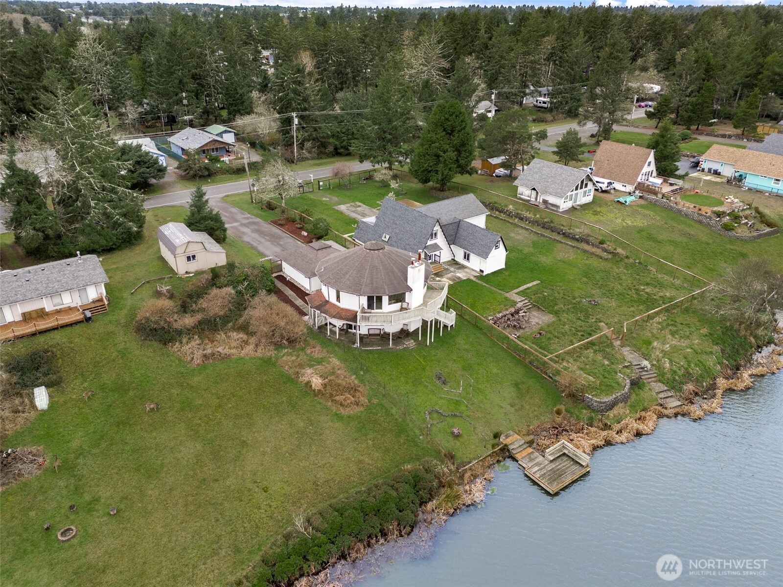 674 Mt Olympus Avenue SE, Ocean Shores, WA 98569