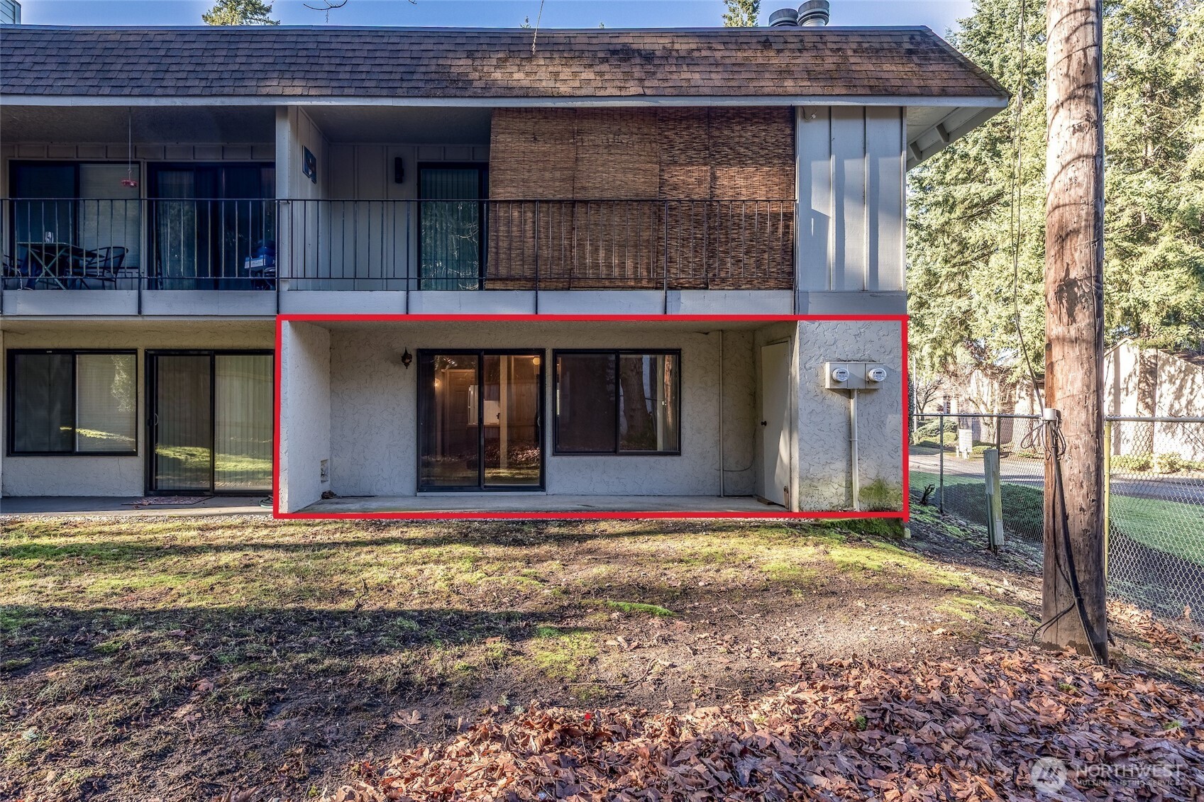 12528 NE 117th Place #E1, Kirkland, WA 98034