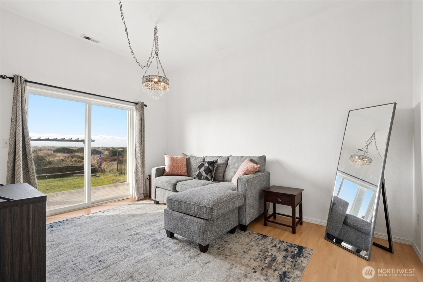 1191 Ocean Shores Boulevard SW, Ocean Shores, WA 98569