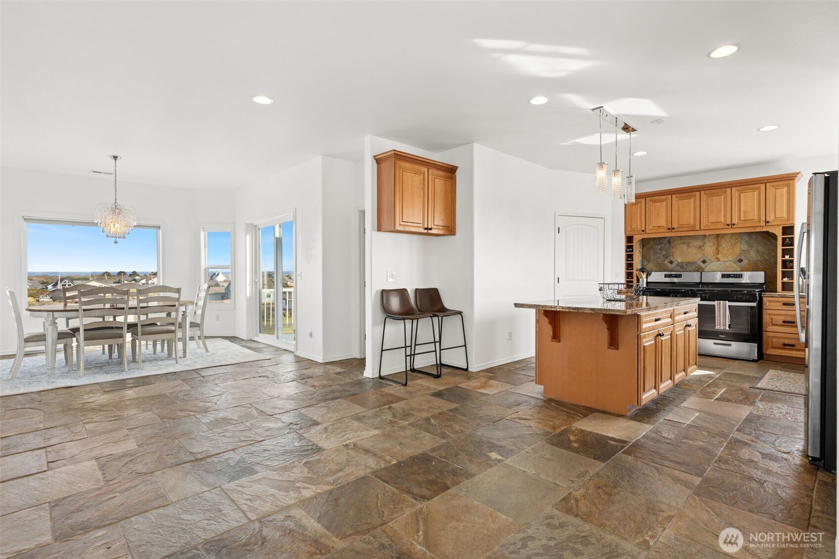 1191 Ocean Shores Boulevard SW, Ocean Shores, WA 98569