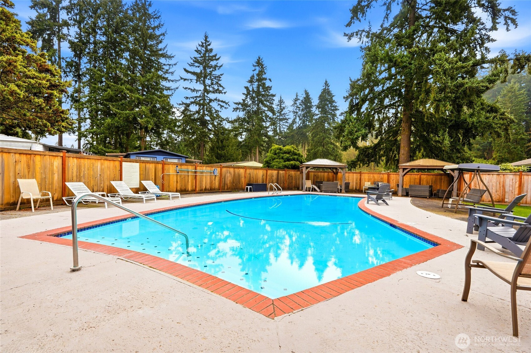 12727 112th Avenue E #13, Puyallup, WA 98374