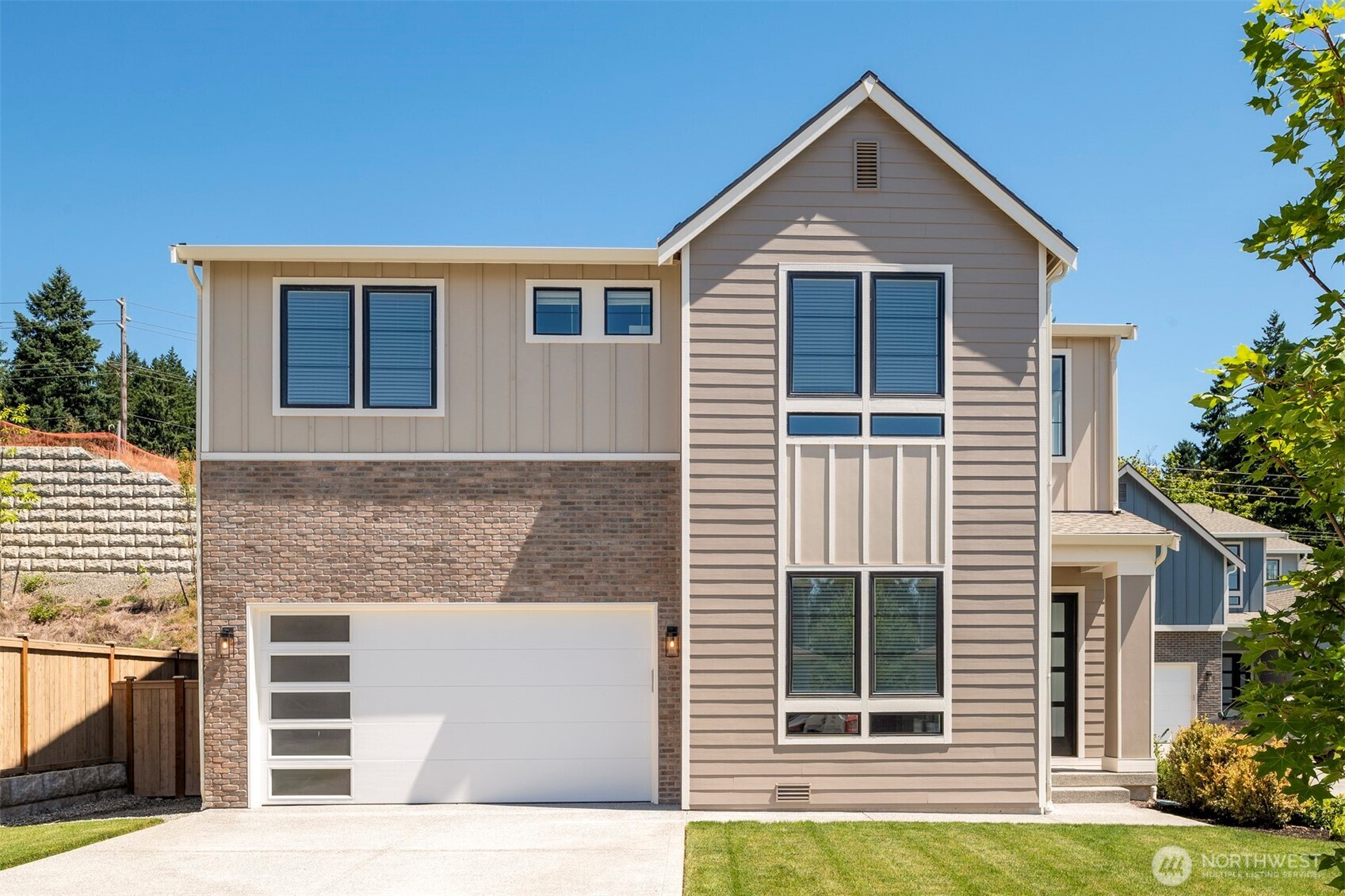 3829 95th Avenue E, Edgewood, WA 98371