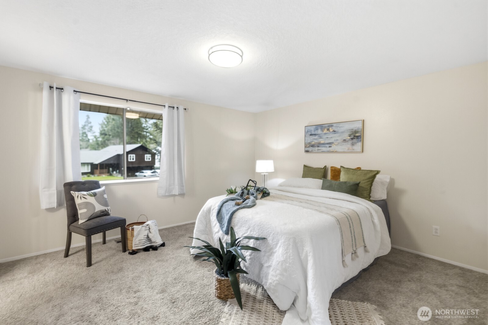 2191 Lakemoor Drive SW, Olympia, WA 98512-5529