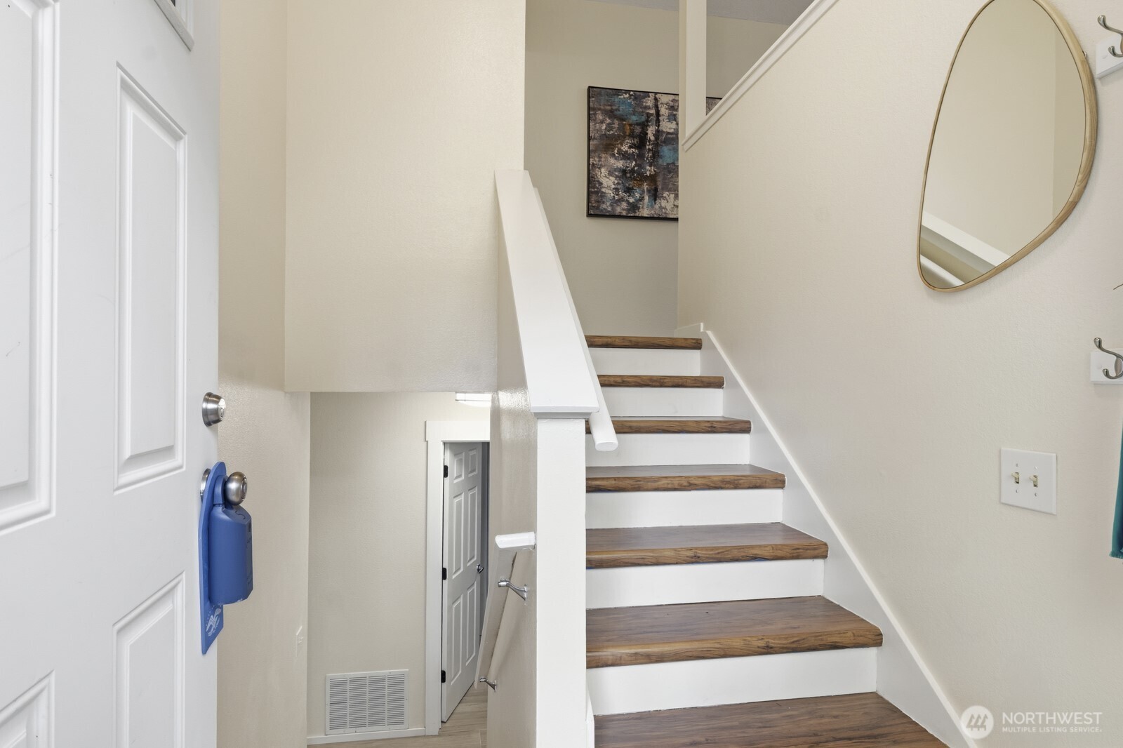 2191 Lakemoor Drive SW, Olympia, WA 98512-5529