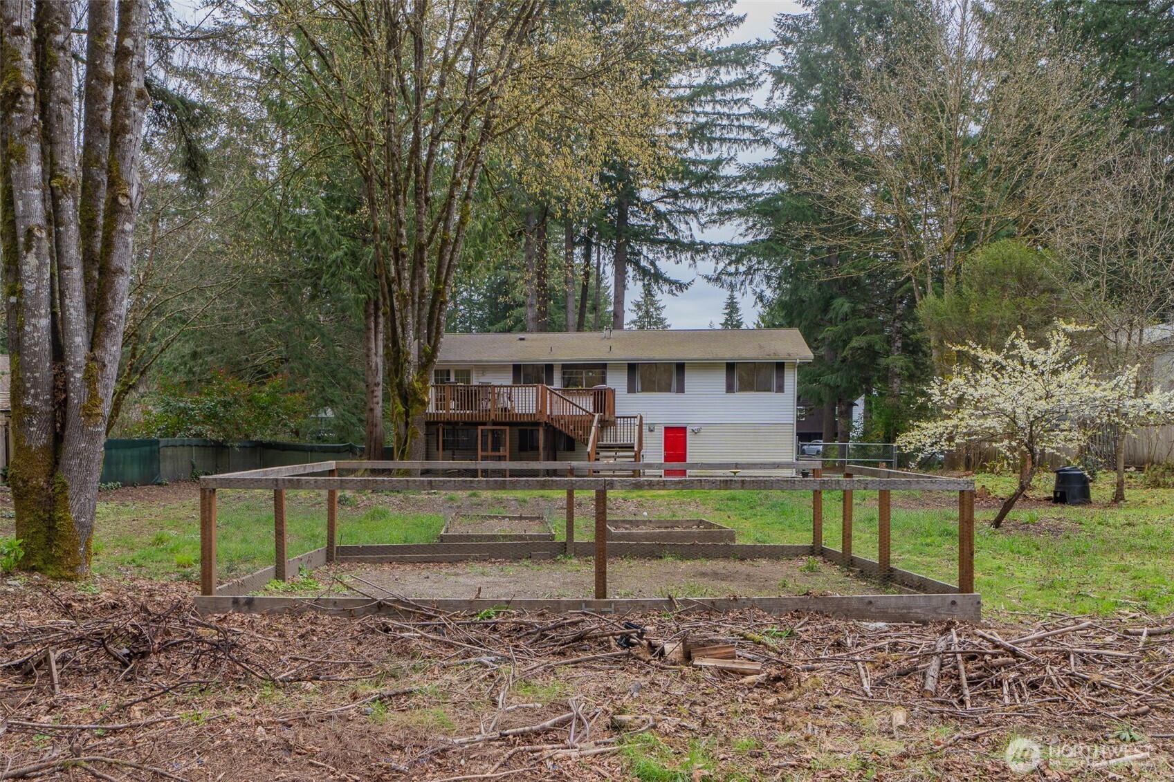 2191 Lakemoor Drive SW, Olympia, WA 98512-5529