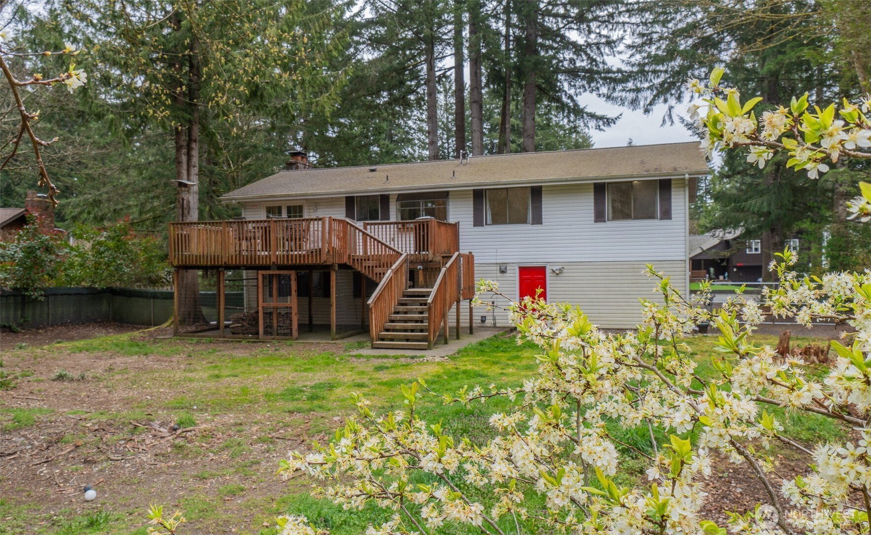 2191 Lakemoor Drive SW, Olympia, WA 98512-5529