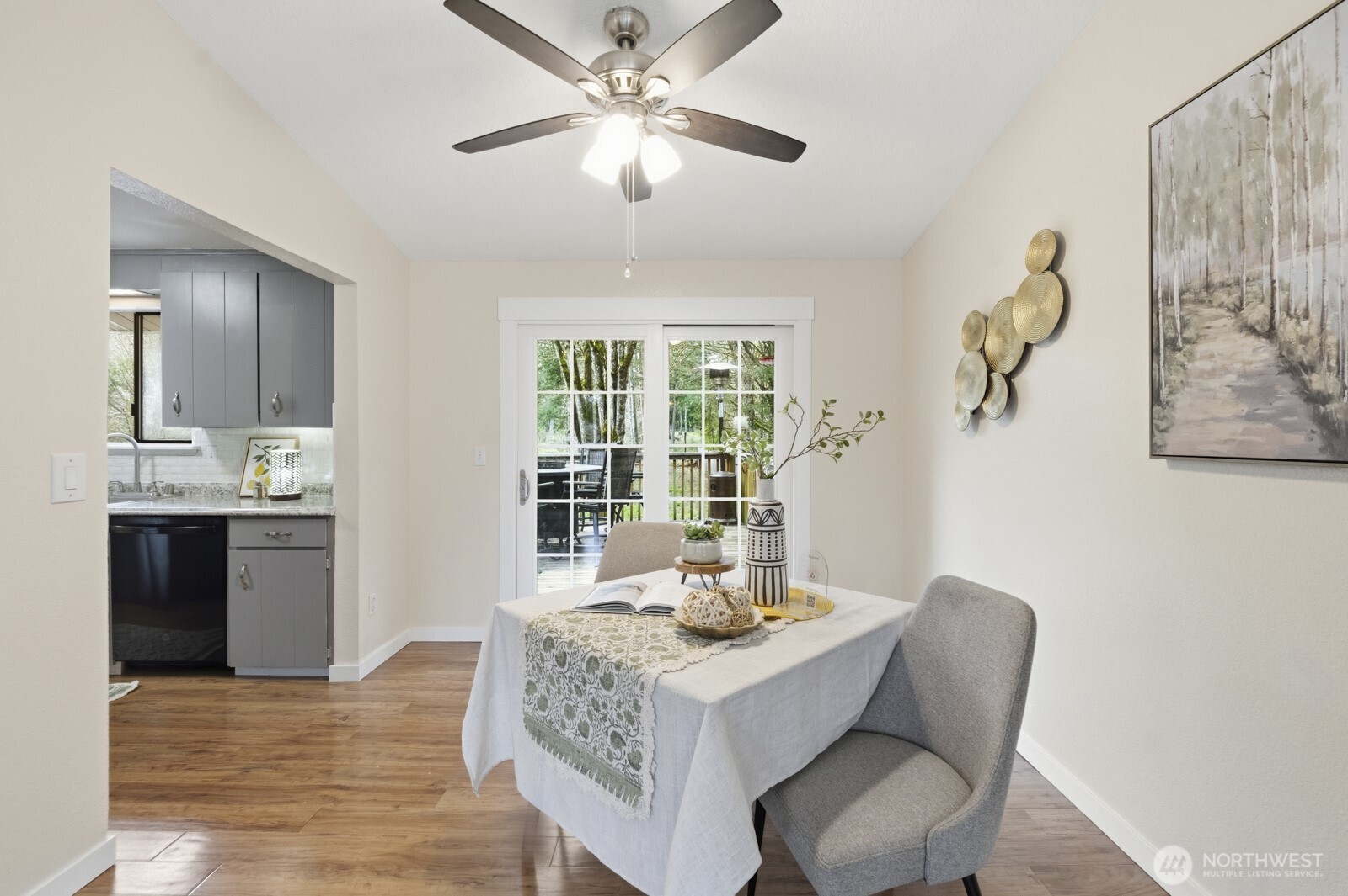 2191 Lakemoor Drive SW, Olympia, WA 98512-5529