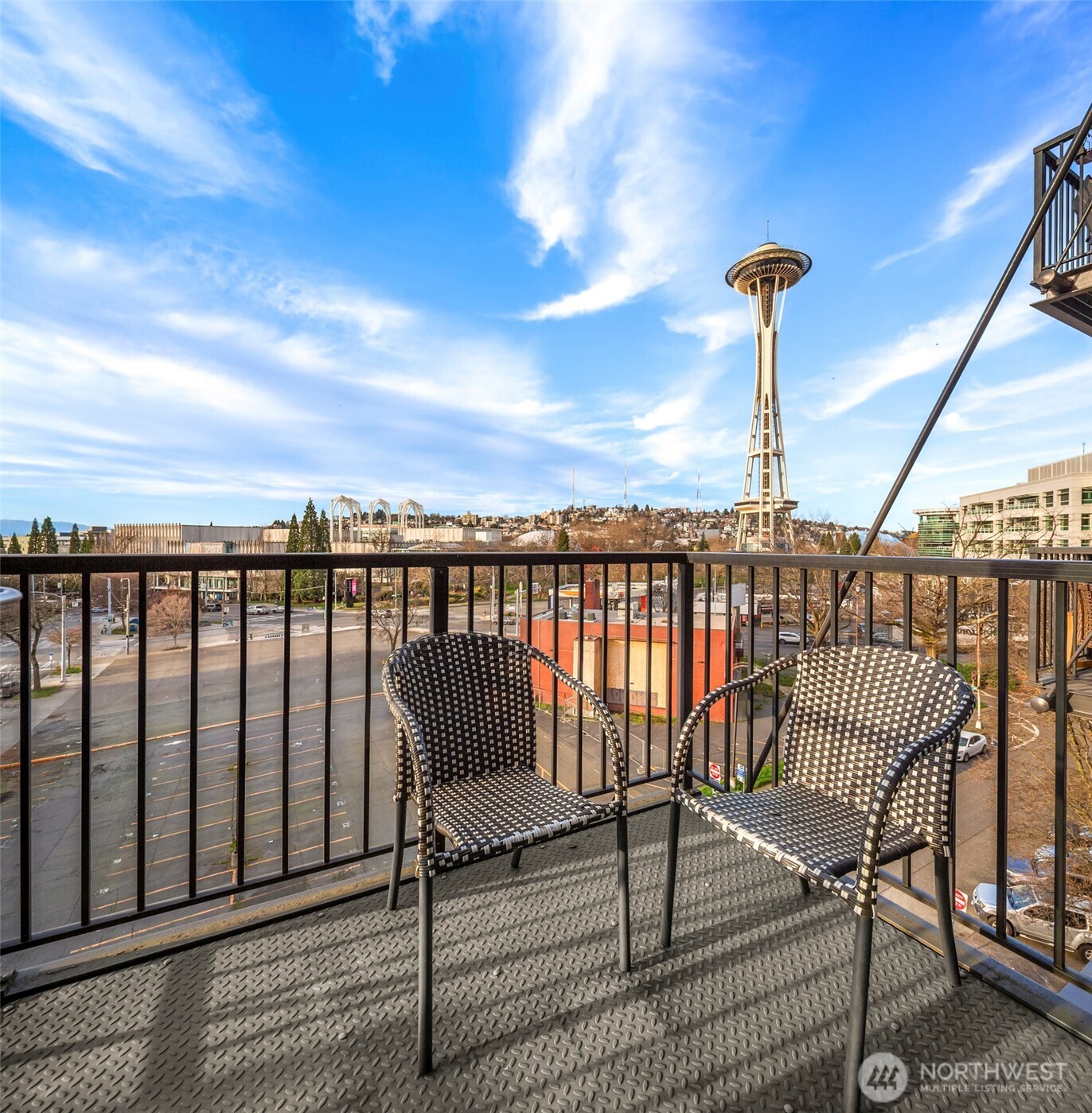 2720 3rd Avenue #603, Seattle, WA 98121