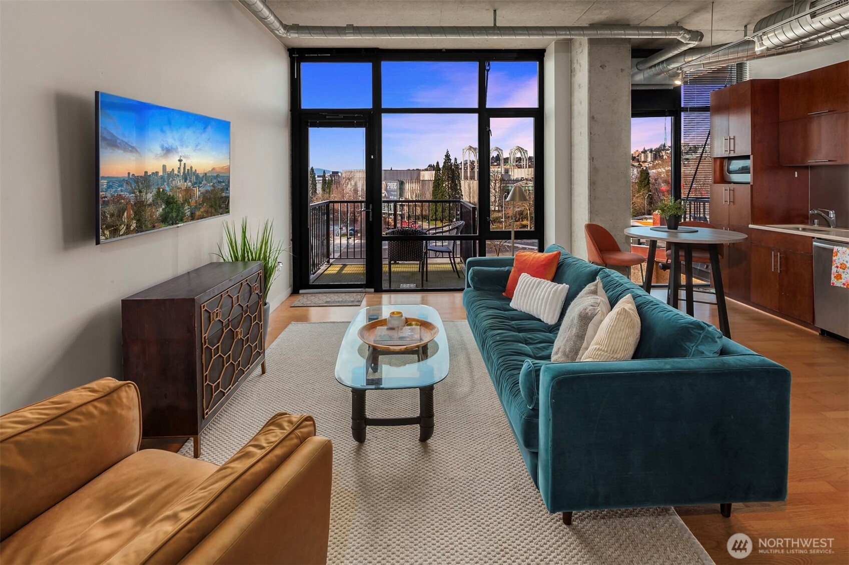 2720 3rd Avenue #603, Seattle, WA 98121