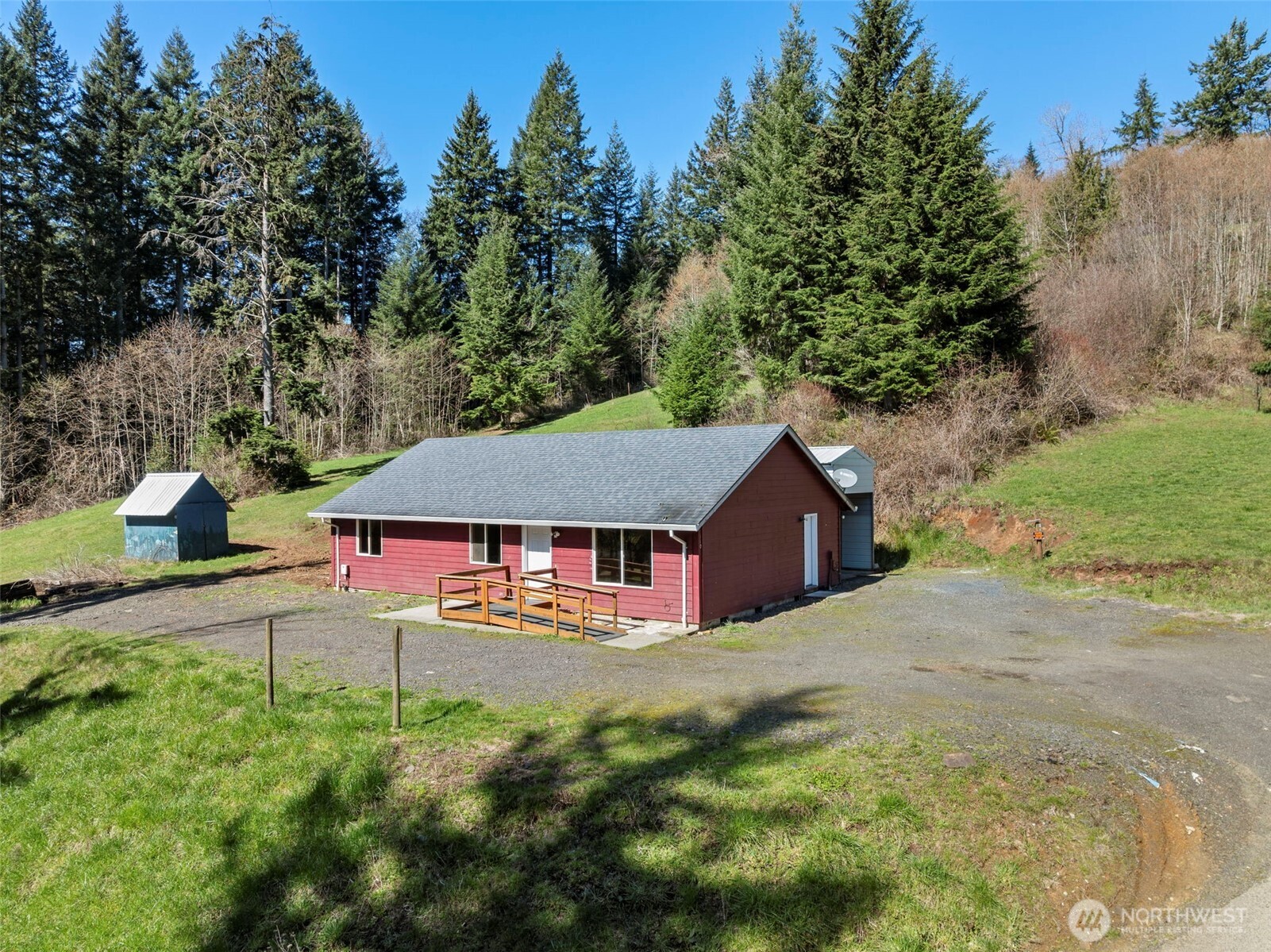 110 Sunny Basin Road , Castle Rock, WA 98611