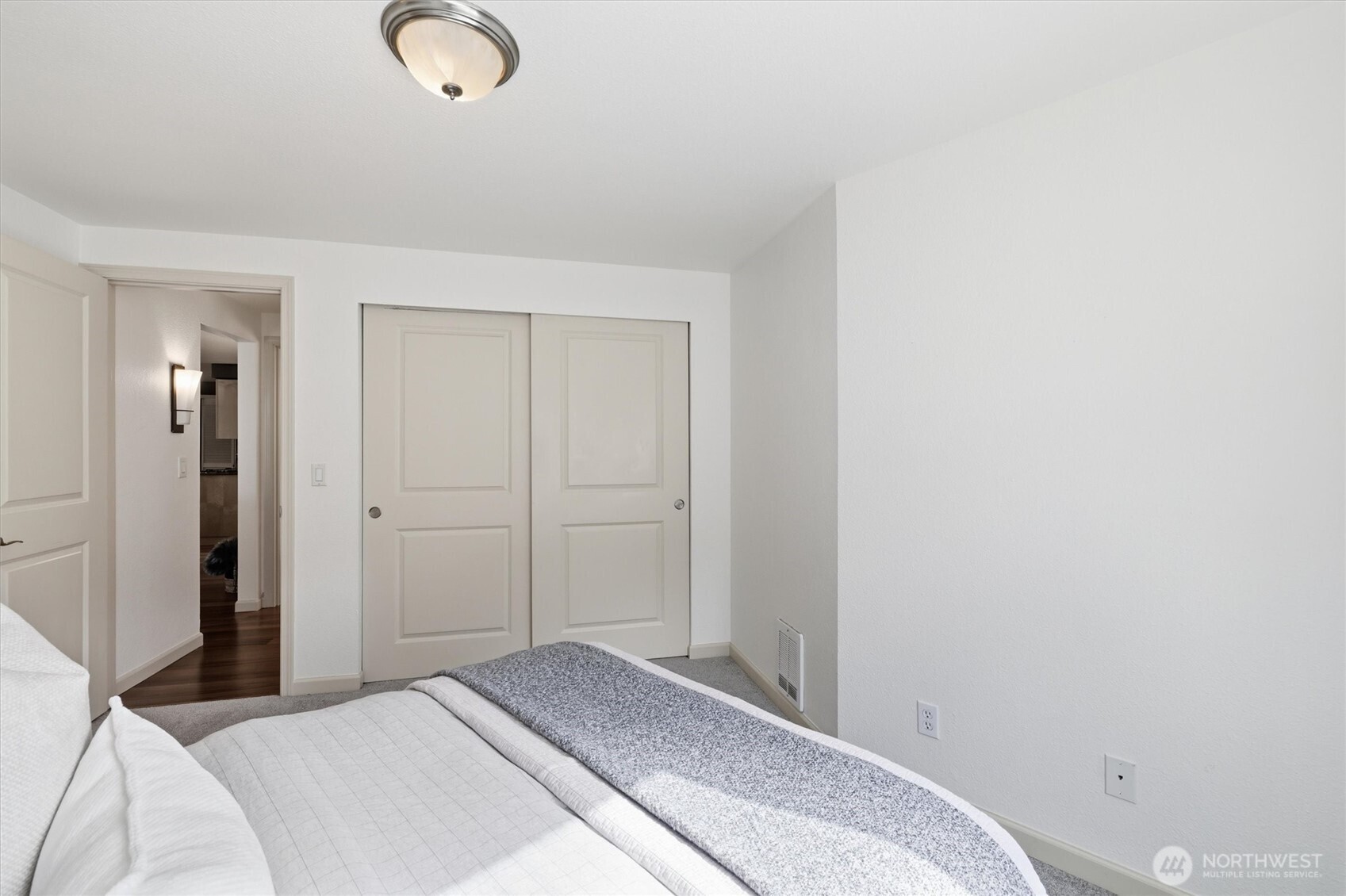 3045 20th Avenue W #303, Seattle, WA 98199