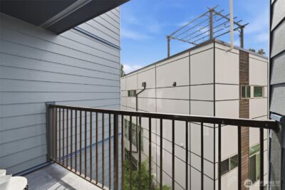 3045 20th Avenue W #303, Seattle, WA 98199 - Photo 22