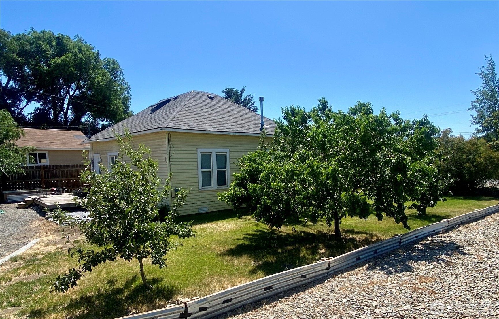 418 N Pacific Street , Ellensburg, WA 98926