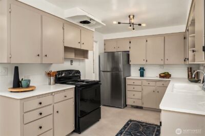 3818 NE 94th Street , Seattle, WA 98115 - Photo 11