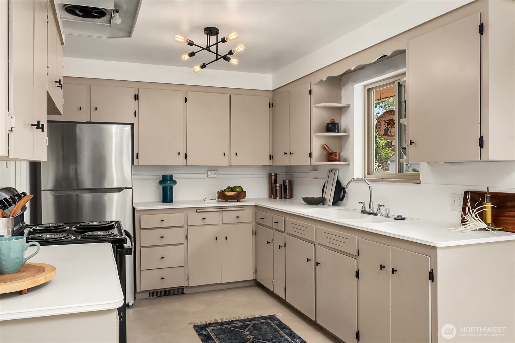 3818 NE 94th Street , Seattle, WA 98115