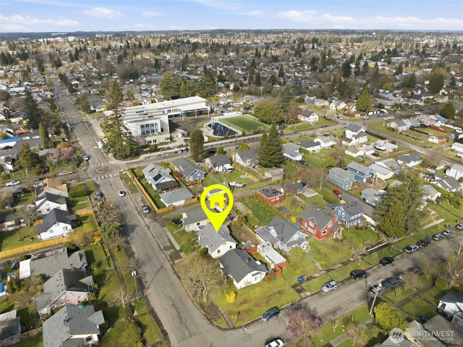 219 E 46th Street , Tacoma, WA 98404