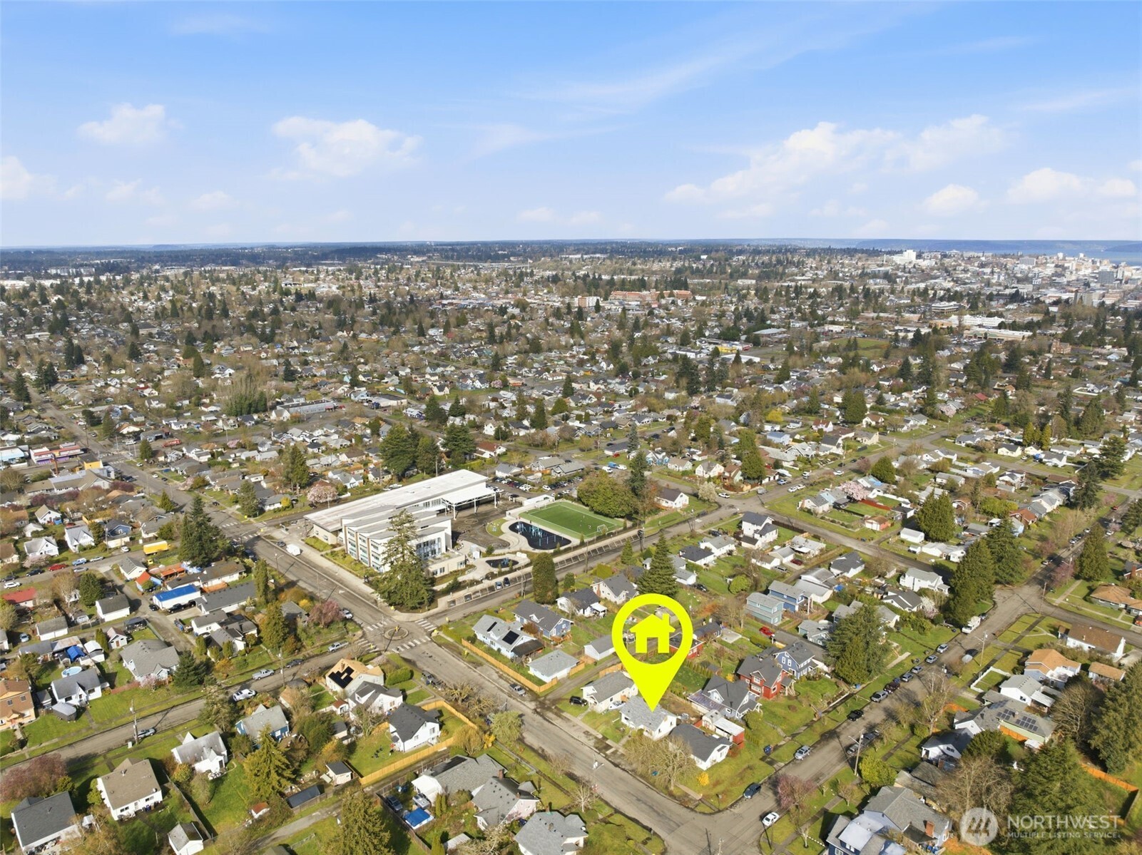 219 E 46th Street , Tacoma, WA 98404