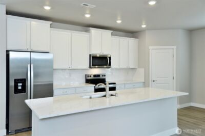 15102 87th Place E, Puyallup, WA 98375 - Photo 4