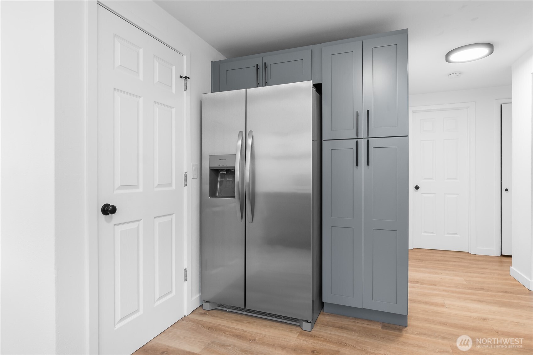 909 N 170th Street , Shoreline, WA 98133