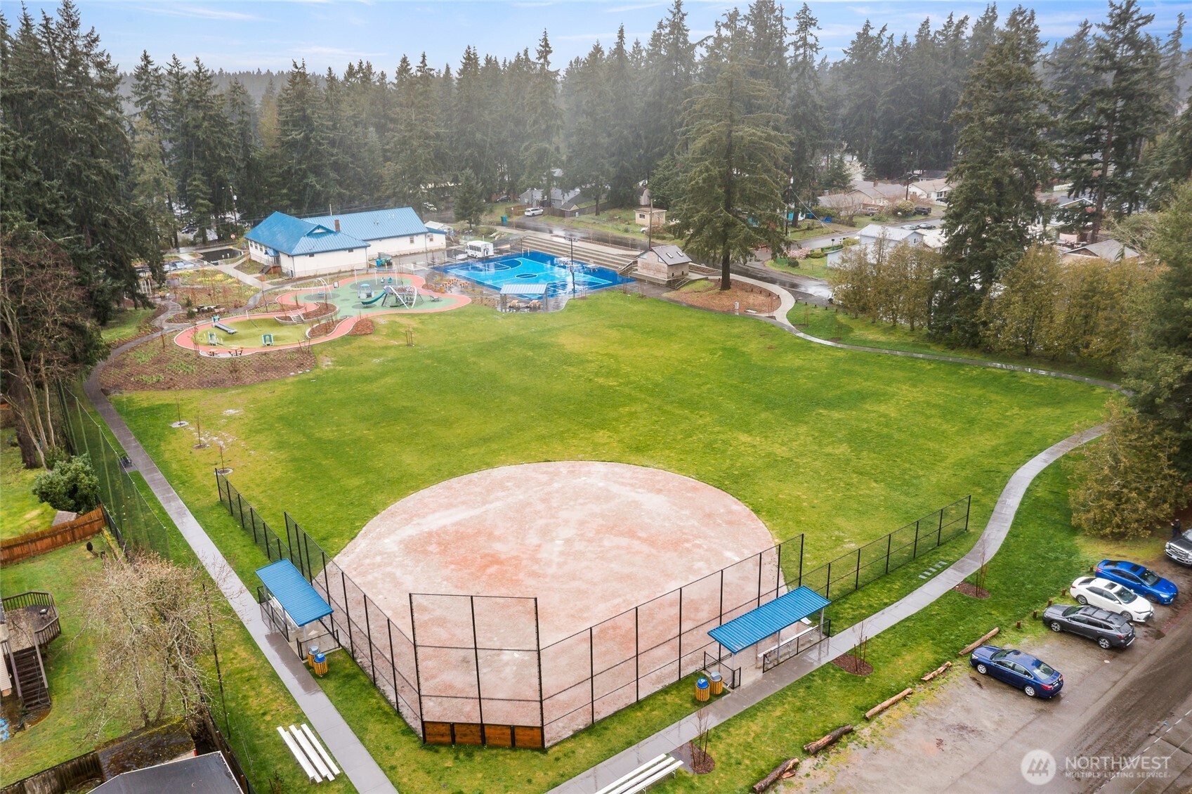 909 N 170th Street , Shoreline, WA 98133