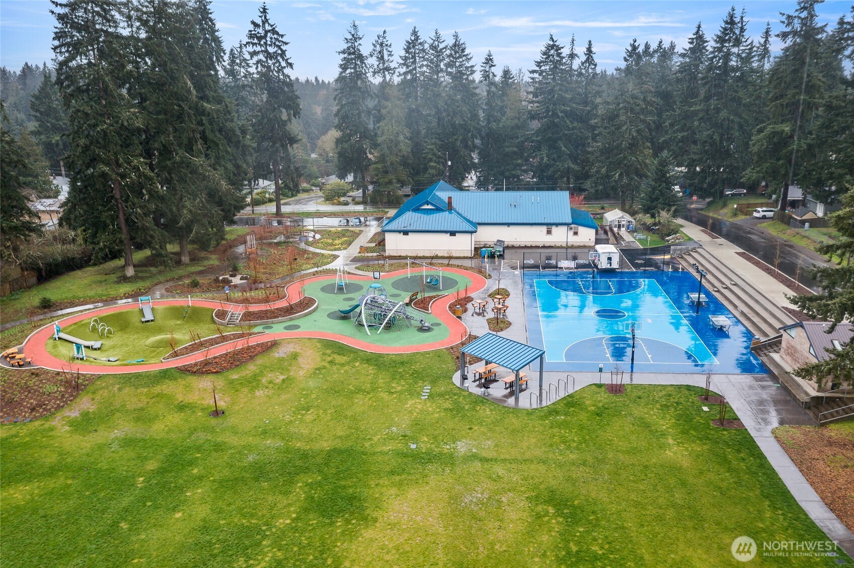 909 N 170th Street , Shoreline, WA 98133