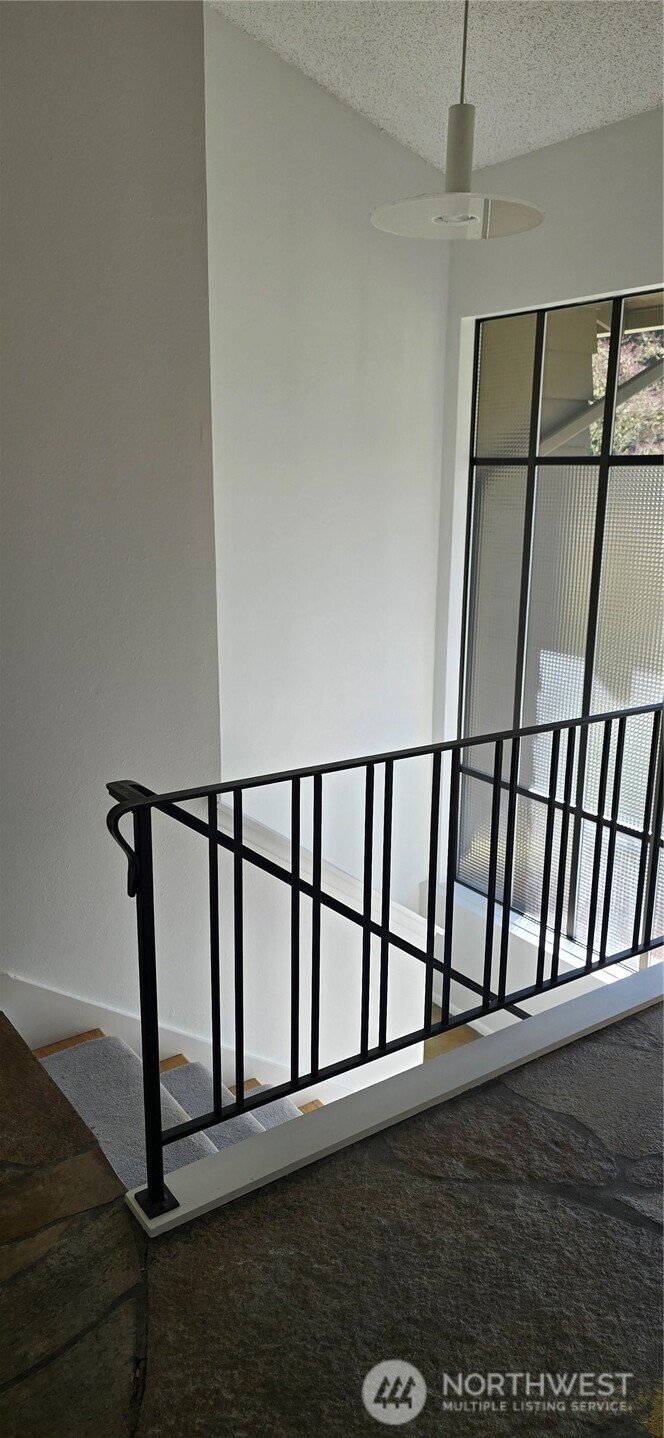 4234 NE 89th Street , Seattle, WA 98115