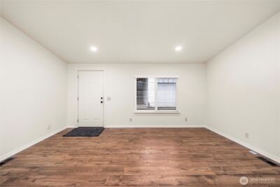 9314 Canyon Road E #40, Puyallup, WA 98371 - Photo 7