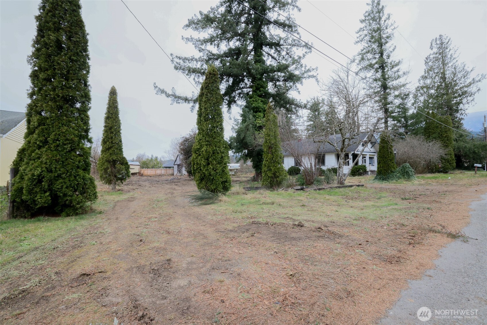 239 6th Street , Gold Bar, WA 98251-9225