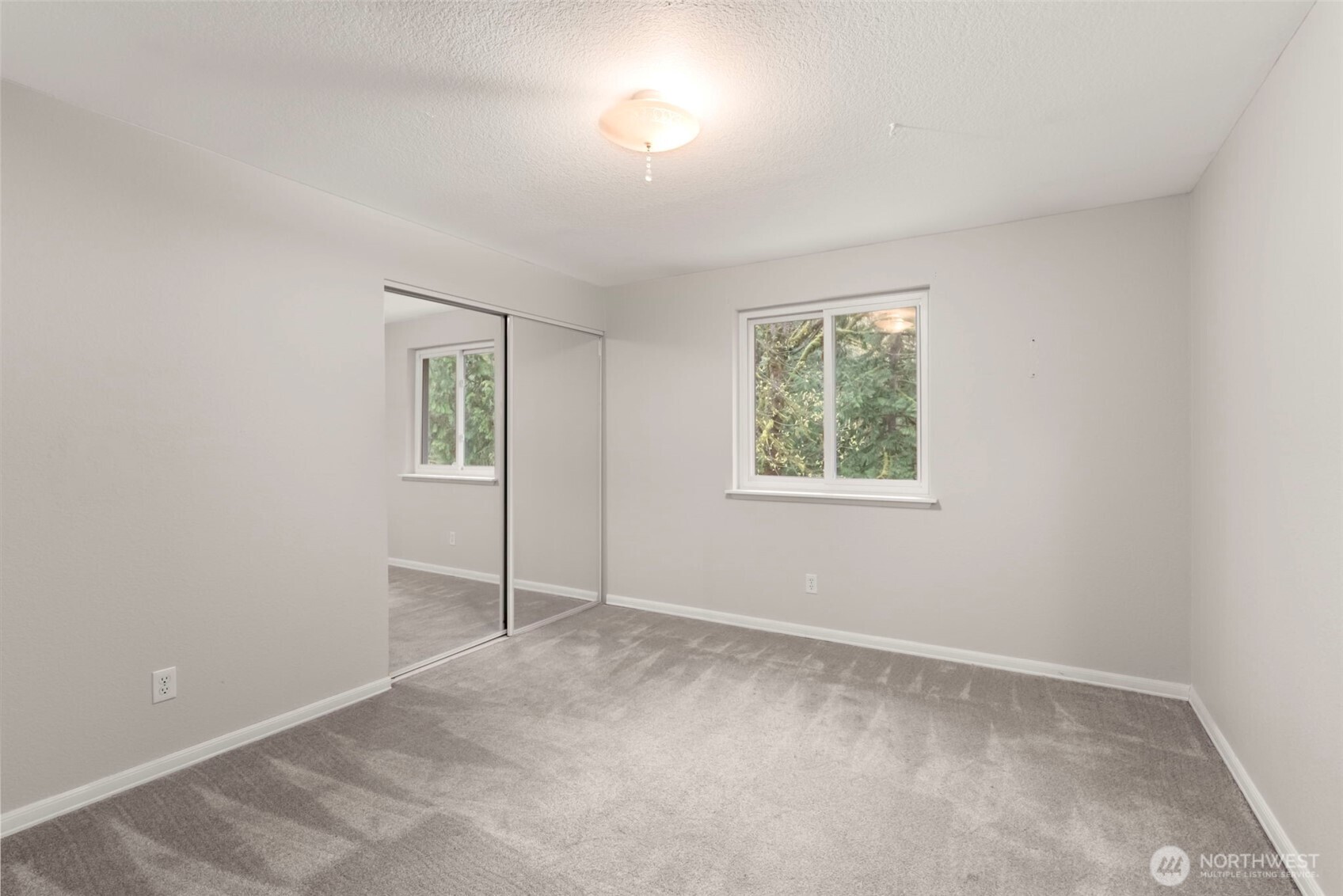 2415 SW Tyndell Circle , Tumwater, WA 98512