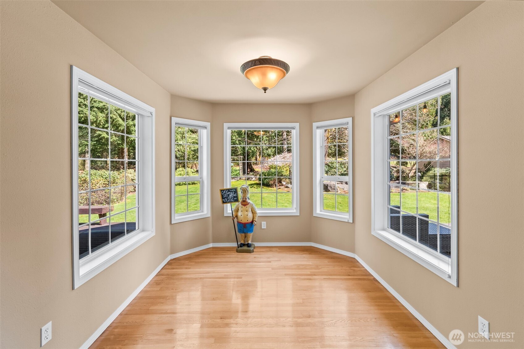 2016 Golden Maples Court NW, Olympia, WA 98502