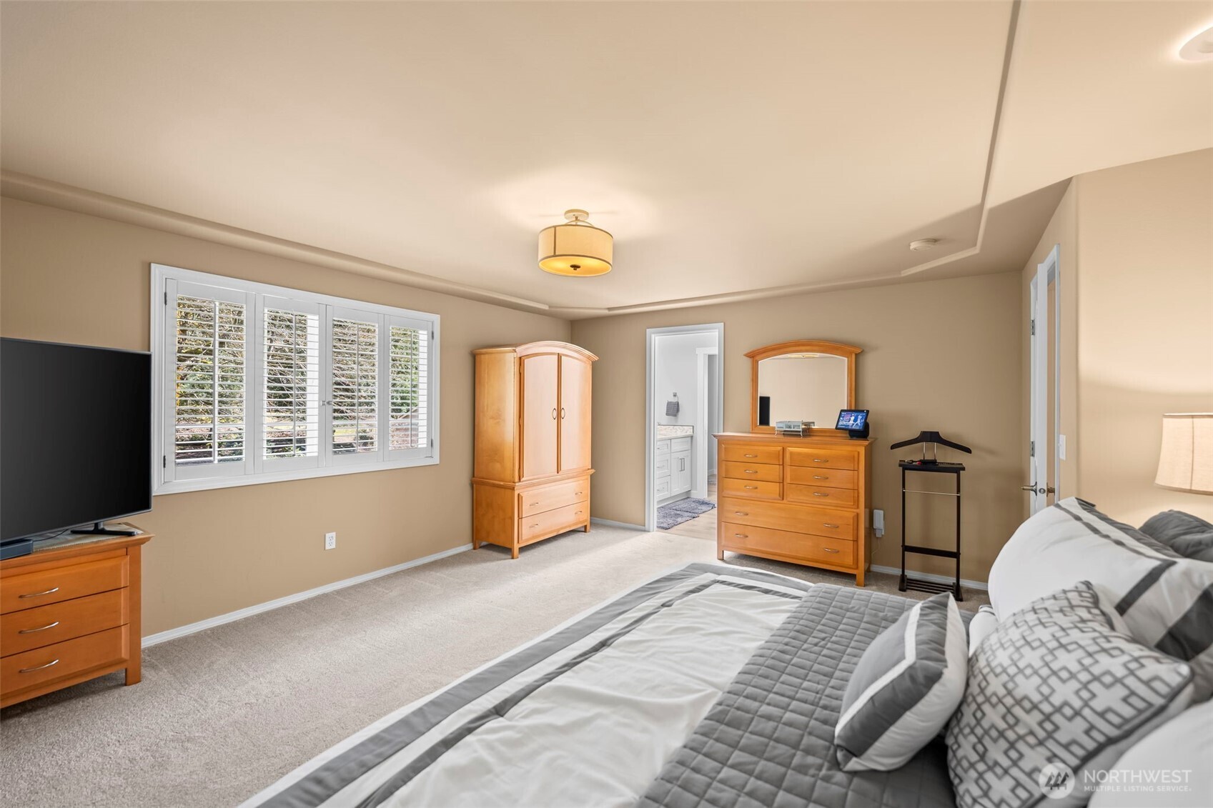 2016 Golden Maples Court NW, Olympia, WA 98502