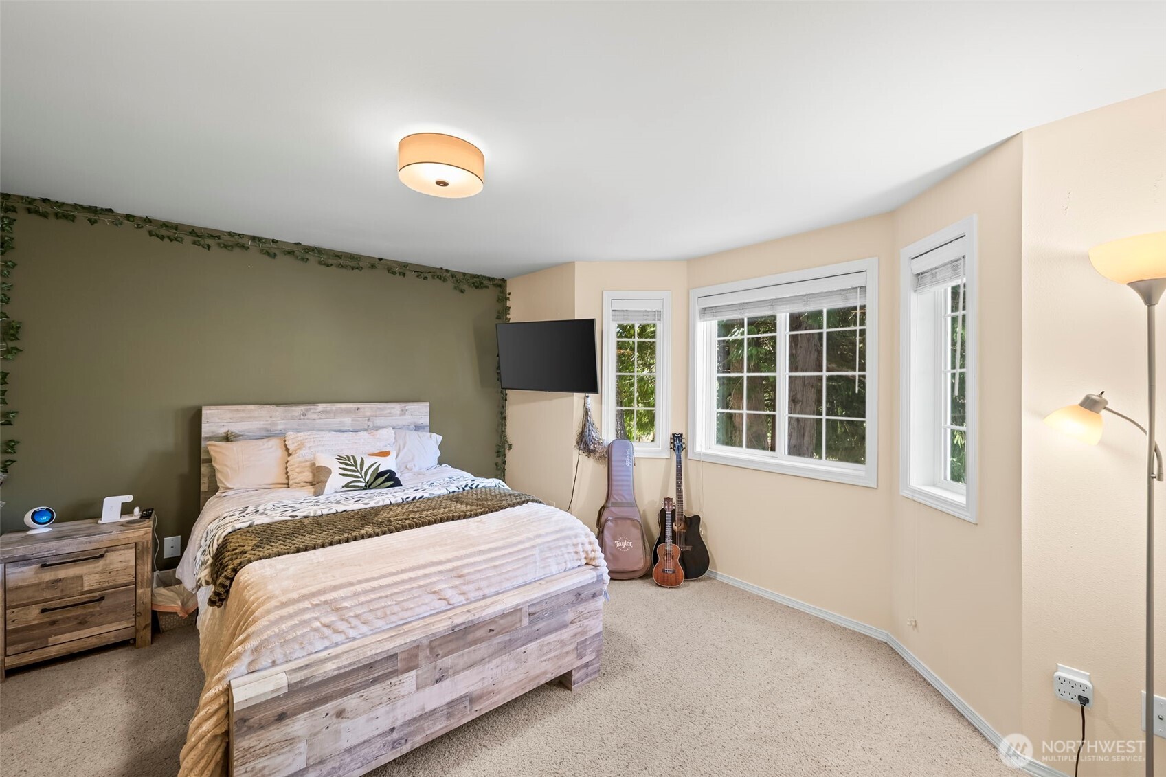 2016 Golden Maples Court NW, Olympia, WA 98502